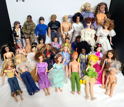 Huge lot barbie ken - barbie,